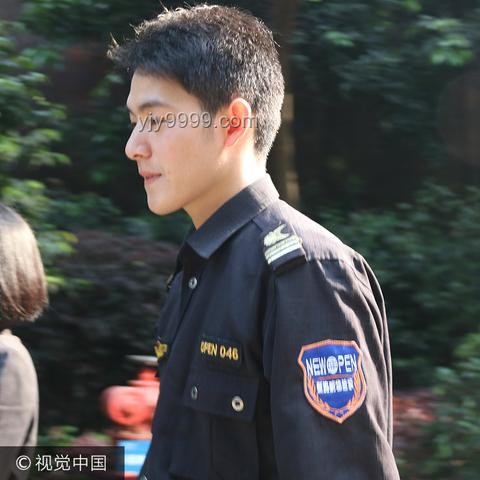高考采访：重庆女生撞脸多个女明星，如何打造个人形象品牌